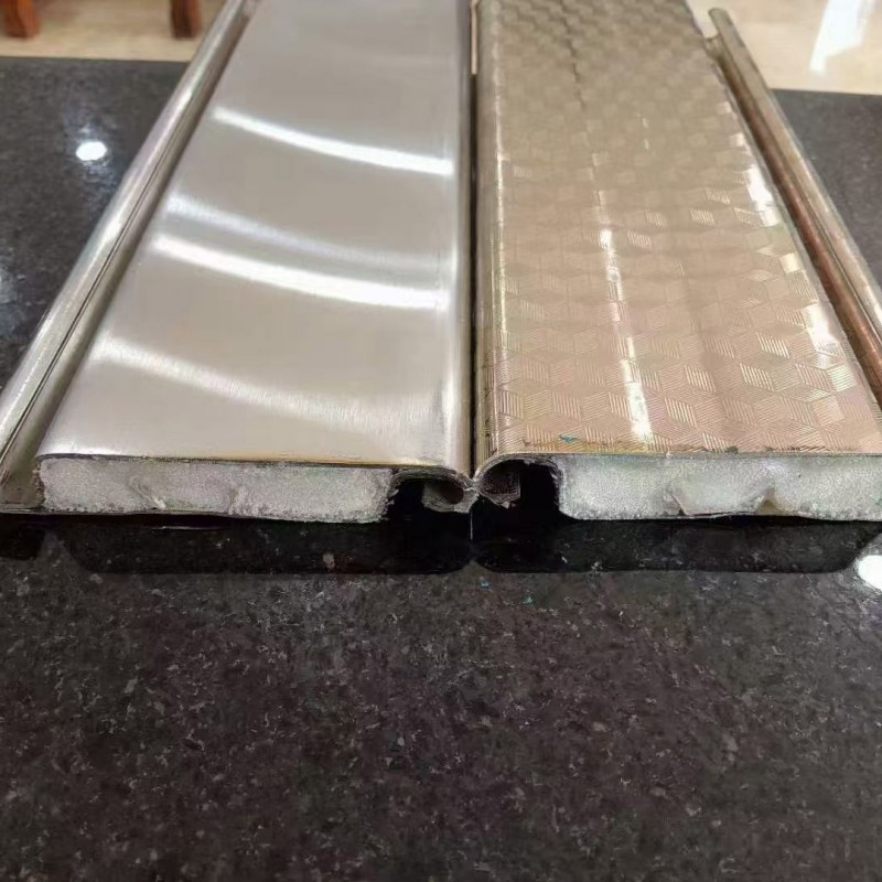 Kraftige garage-rulleskodder